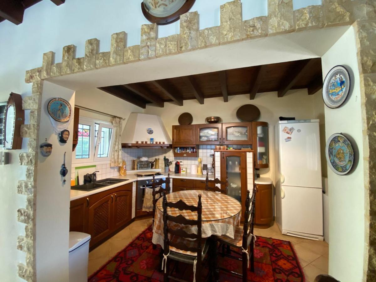 Manos' Traditional Maisonette Aigosthena Extérieur photo